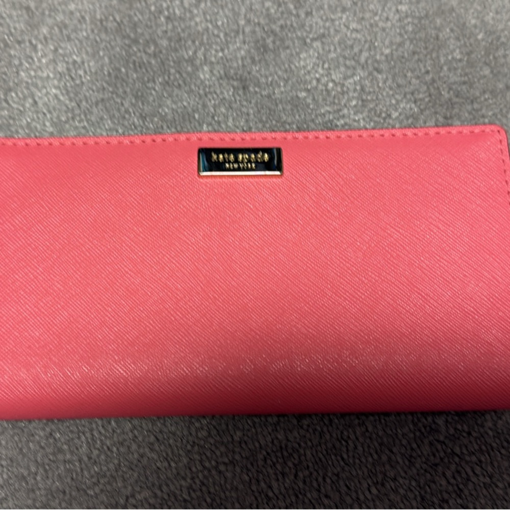 Kate Spade Coral Pink Wallet